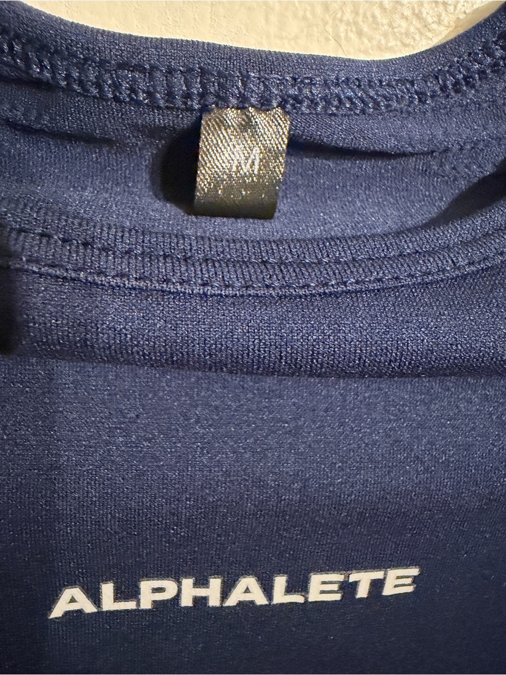 Alphalete Navy Long-Sleeve Cropped Crew Top - Picture 5 of 7